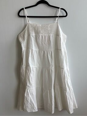 M/L NEW The Lullaby Club Pintuck Dress
